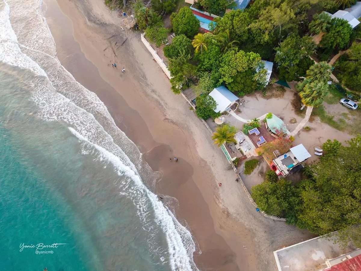 Katamah Beachfront Guesthouse 4*, Treasure Beach Jamaica
