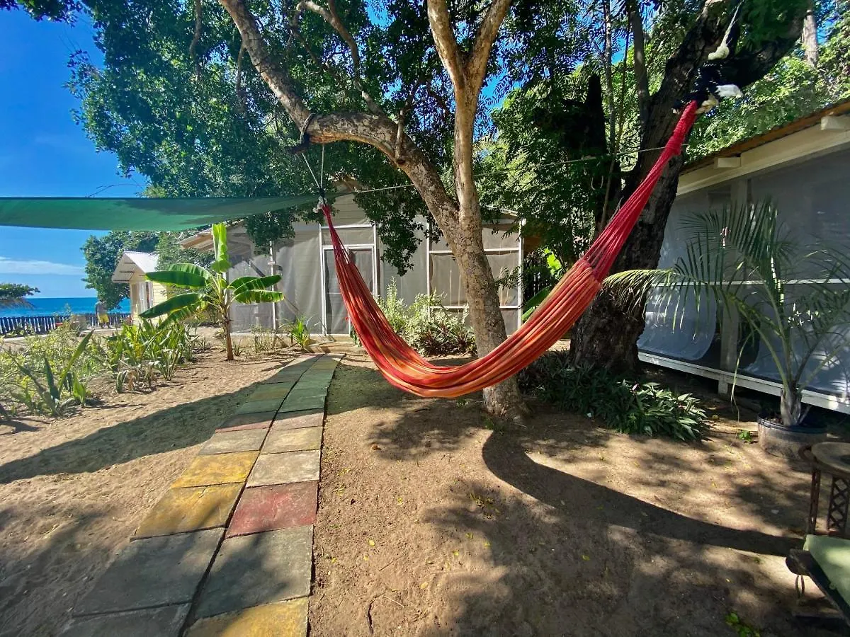 Katamah Beachfront Guesthouse location