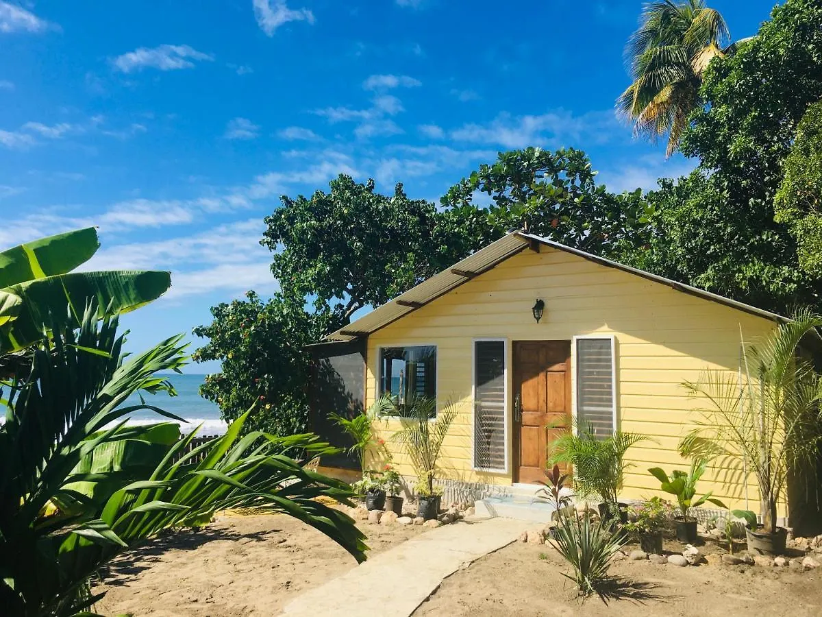 Katamah Beachfront Guesthouse Jamaica